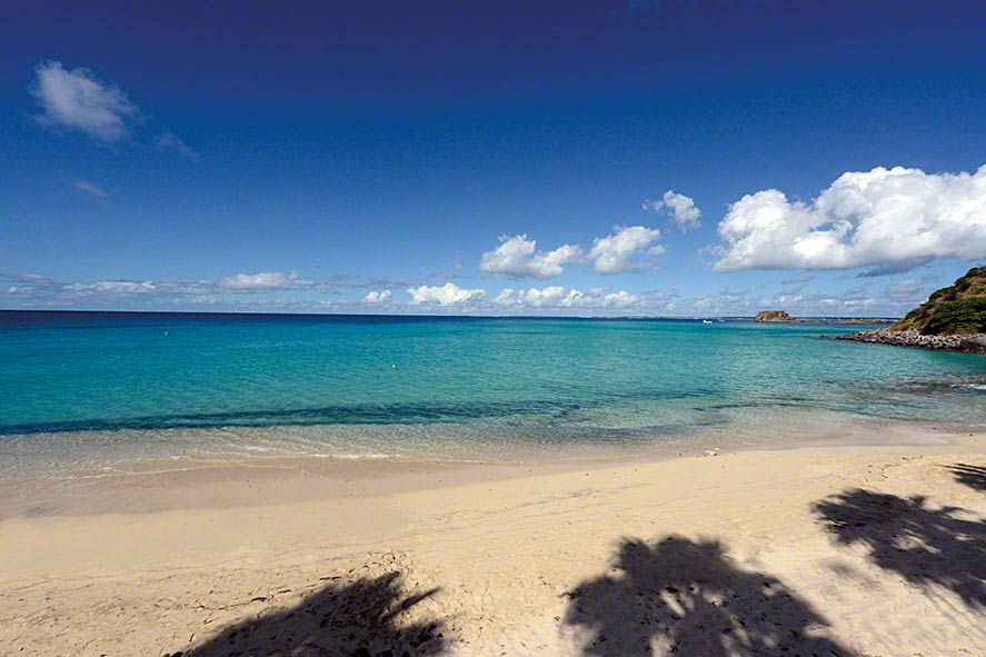 Larger Pictures of Petite Plage 4 (4+1br) - Petite Plage, St.Martin